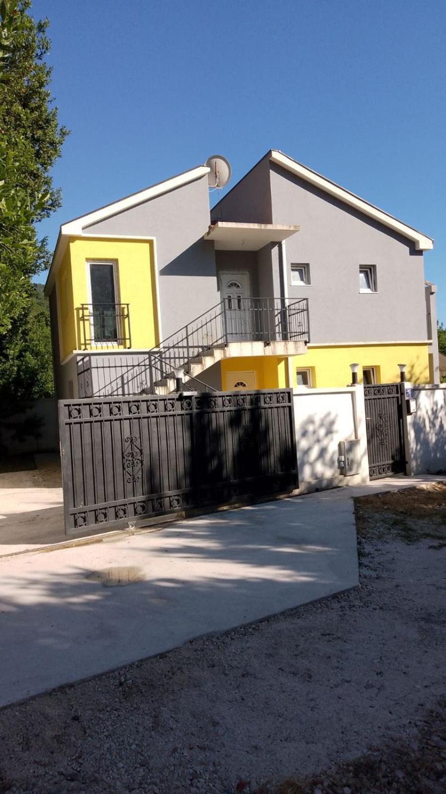 فيلا House With Pool - Mitrovic تْشيرسيك نوفي المظهر الخارجي الصورة